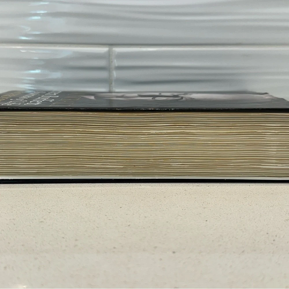 The Snowball: Warren Buffett and the Business of Life - Hardcover
